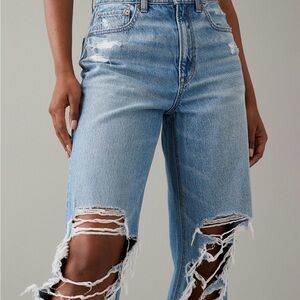 American Eagle Light Blue High-Waisted Jeans